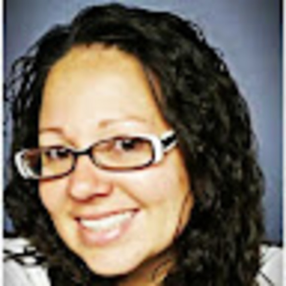 Meet your Posher, Carrie - Picture 1 of 1